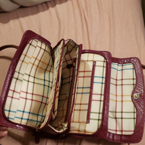 Liz Claiborne  shoulder tote - Picture 11 of 11